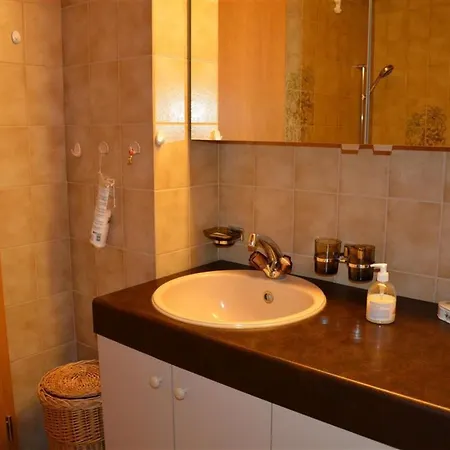 Hornflue - Wohlwender Appartement-fewo- Dusche Oder Bad- Wc 2-bettwohnung By Interhome Apartamento